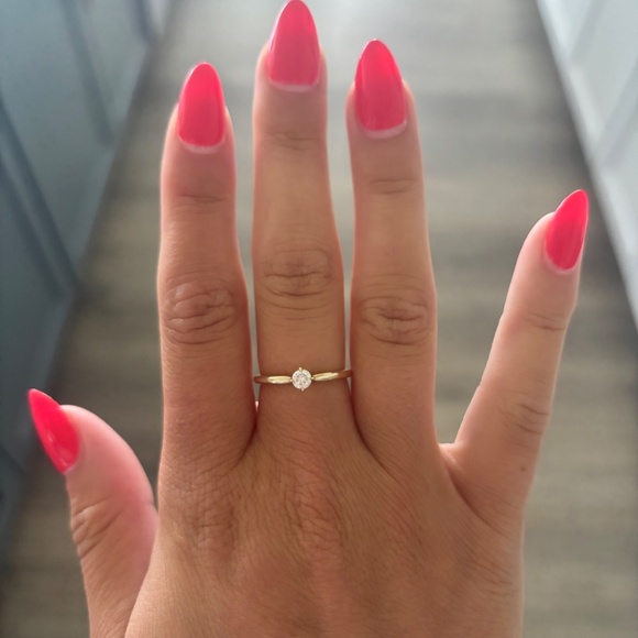 Lab Grown Diamond Ring - Picture 3 of 10